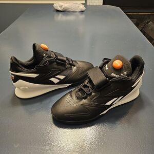 Reebok legacy lifter